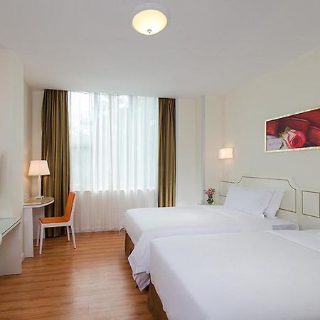 Vienna 3 Best Hotel Shenzhen Shazui Road Branch Buitenkant foto