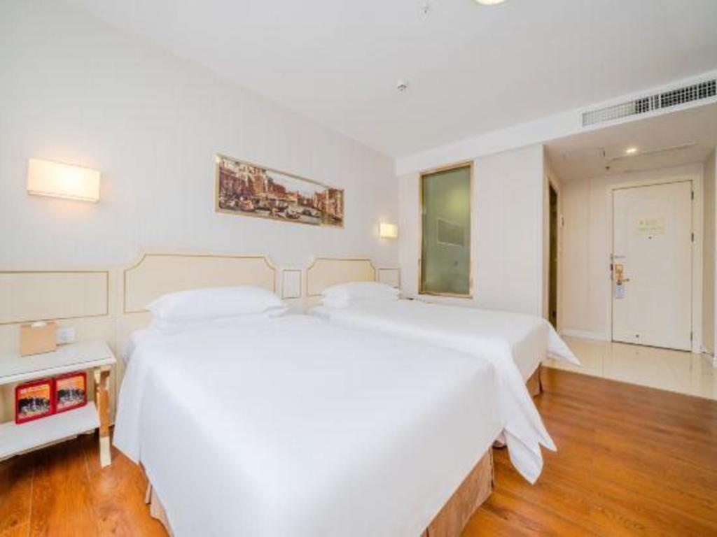 Vienna 3 Best Hotel Shenzhen Shazui Road Branch Buitenkant foto